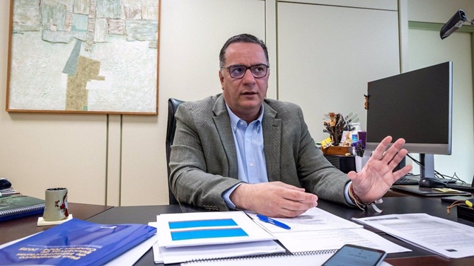 El Gobierno Canario insta a las federaciones a expedir licencias a los menores migrantes