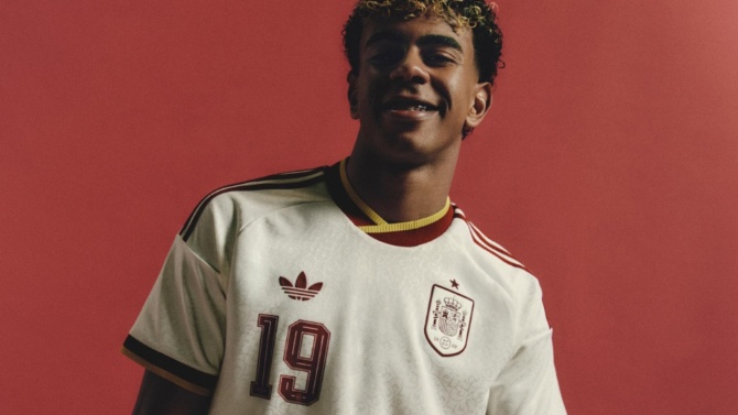 España vestirá una segunda equipación inspirada en la tradición literaria española