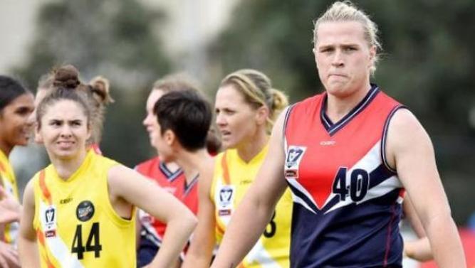 La jugadora australiana Hannah Mouncey tuvo que dejar el rugby por el balonmano. Facebook