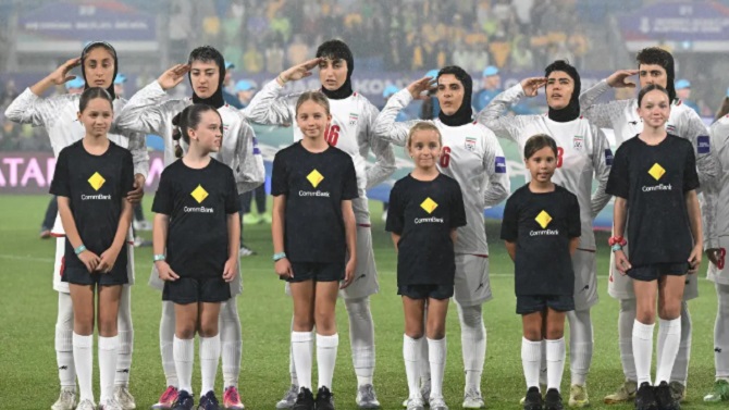 Dudas sobre el destino de la selección femenina iraní tras el asilo de seis en Australia