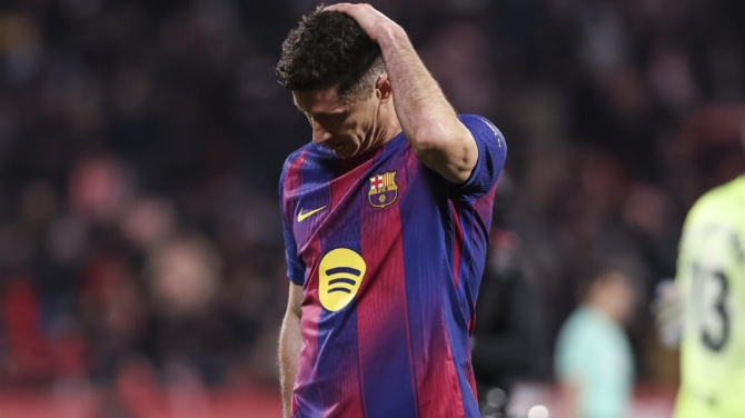 Robert Lewandowski sufre una fractura en la órbita del ojo y se pierde la vuelta contra el Atlético