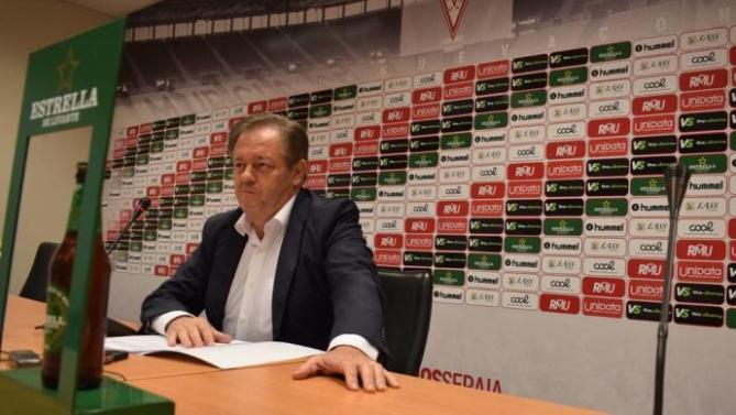 V&iacute;ctor G&aacute;lvez