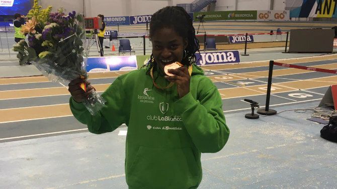 Tessy Ebosele, una N° 1 mundial que no puede registrar sus récords