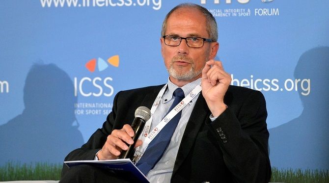 F: OFF The Pitch F: OFF The Pitch