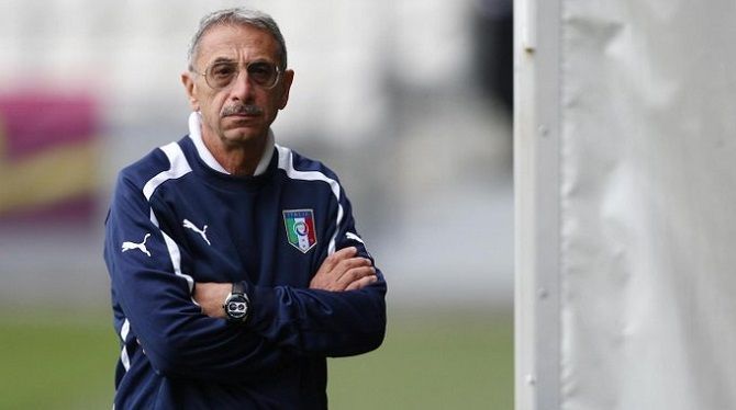 F: 100X100 Napoli (Twitter) F: 100X100 Napoli (Twitter)