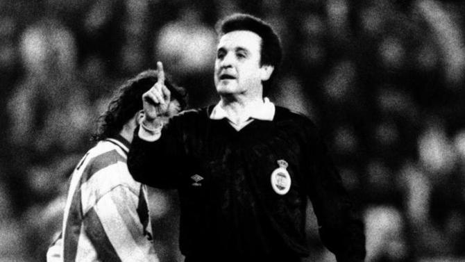 Negreira en su etapa de &aacute;rbitro / F. captura de TV