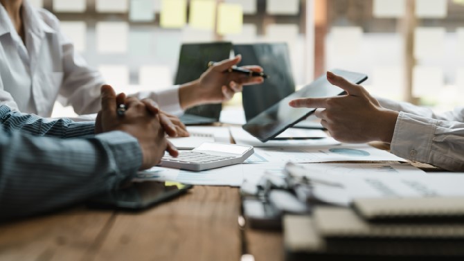 F: Shutterstock F: Shutterstock