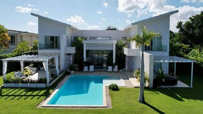 La jueza ordenó el registro de la vivienda de Rubiales y Nene en Punta Cana el 1 de abril. (Booking) La jueza ordenó el registro de la vivienda de Rubiales y Nene en Punta Cana el 1 de abril. (Booking)