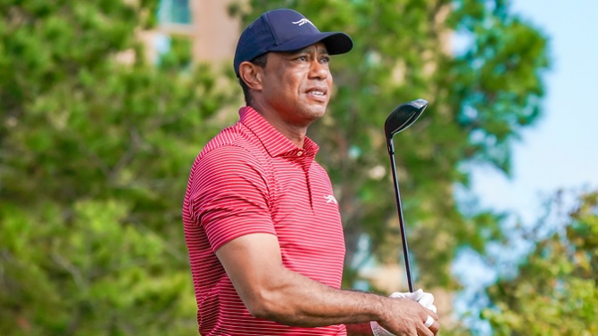 Tras la detención, Tiger Woods deja temporalmente el golf para recibir tratamiento