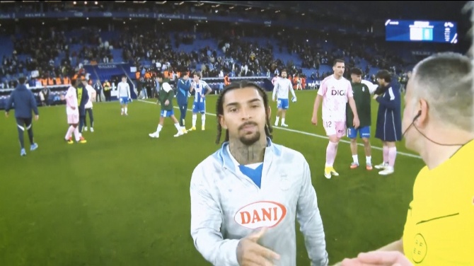 La RFEF y LALIGA acuerdan estrenar la RefCam, la cámara del árbitro, en la final de la Copa del Rey