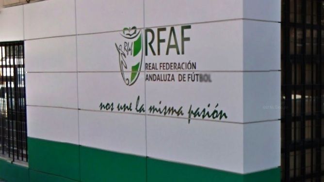 Apelación de la RFAF revoca la exclusión del CD Internacional de Sevilla por impago arbitral