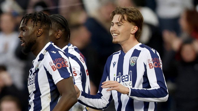 Sancionan con dos puntos al West Brom por irregularidades financieras
