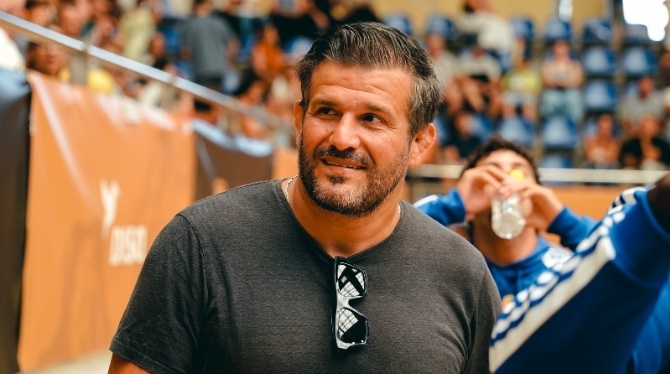 El luchador Juan Espino será distinguido con la medalla de oro de Canarias