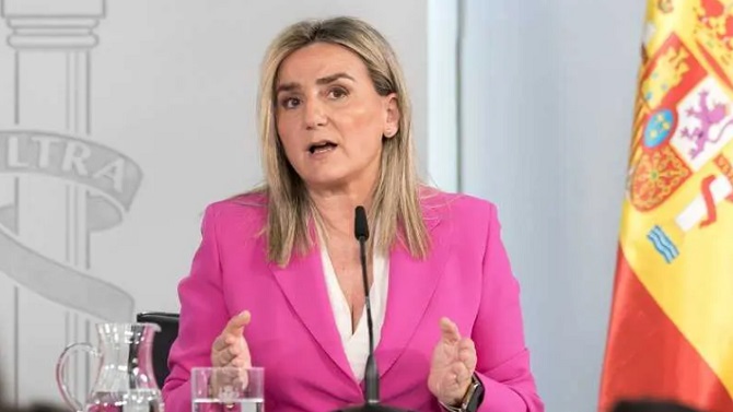 Milagros Tolón cree que los pitos al himno en La Cartuja 