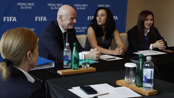 FIFA autoriza a la selección afgana de refugiadas a participar en sus competiciones