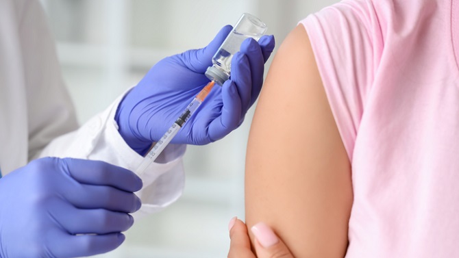 Un estudio basado en encuesta desaconseja el ejercicio físico después de vacunarse