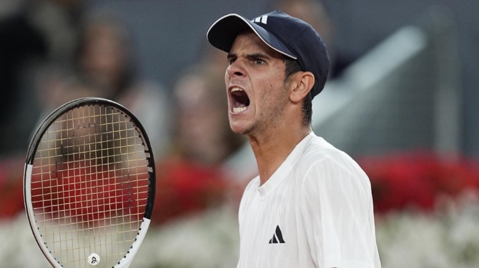 Rafa Jódar gana a Fonseca el primer duelo del futuro en el Mutua Madrid Open y pasa a octavos