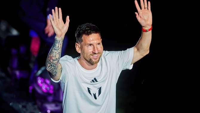 Leo Messi compra la UE Cornellà de Tercera RFEF y refuerza su vínculo con Barcelona