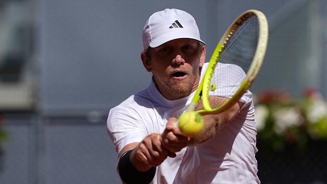 Alejandro Davidovich: 