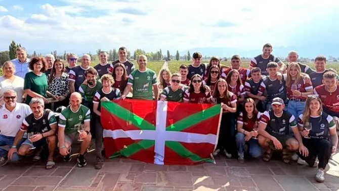 El PNV destaca en Argentina la importancia de que la selección vasca compita en el Mundial de Pelota de Mendoza