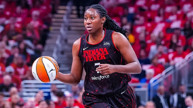 Aliyah Boston firma el mayor contrato de la historia de la WNBA, superando a A'ja Wilson