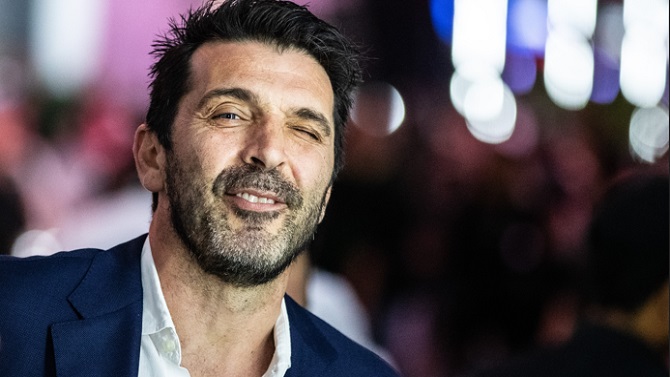Dimite Buffon como jefe de delegación de la selección italiana de fútbol