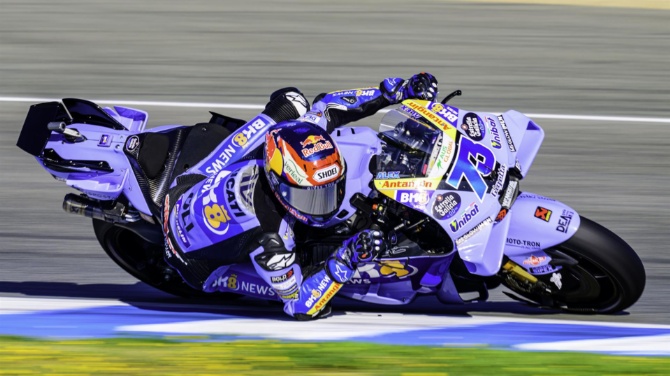 Alex Márquez conquista el MotoGP de Jerez y su hermano Marc sufre otra caída