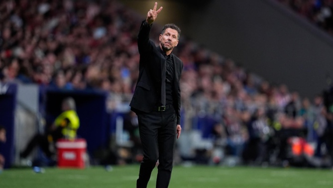 Simeone lo apuesta todo a la Champions y convoca a nueve jugadores del filial ante el Sevilla