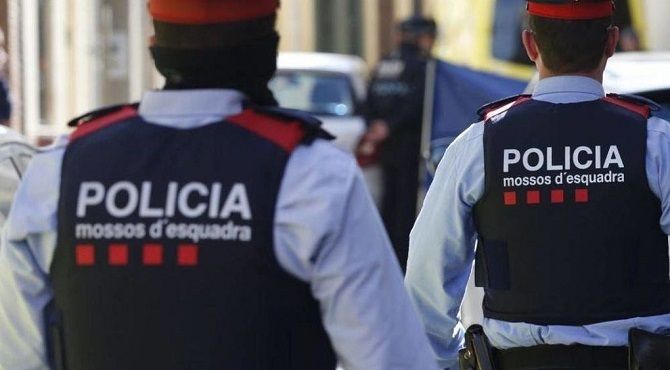 Los Mossos investigan los cánticos islamófobos y xenófobos del amistoso España-Egipto