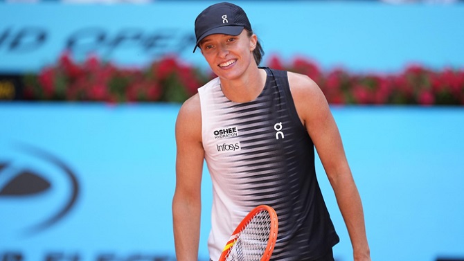 Iga Swiatek se retira en Madrid: 