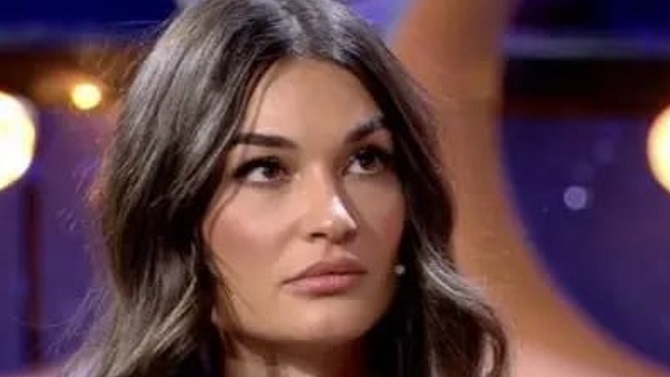 Estela Grande denuncia ataques en redes tras la polémica entre Juan Iglesias y Oyarzabal