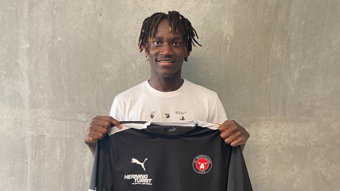 Herido grave un juvenil del Midtjylland danés tras ser apuñalado en un altercado nocturno