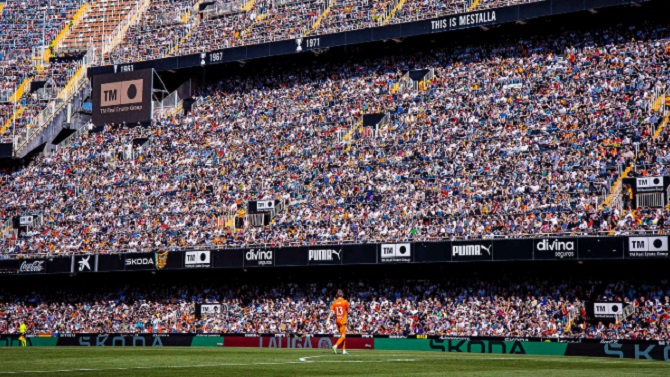 La Fiscalía denuncia a un abonado del Valencia por un presunto delito de odio
