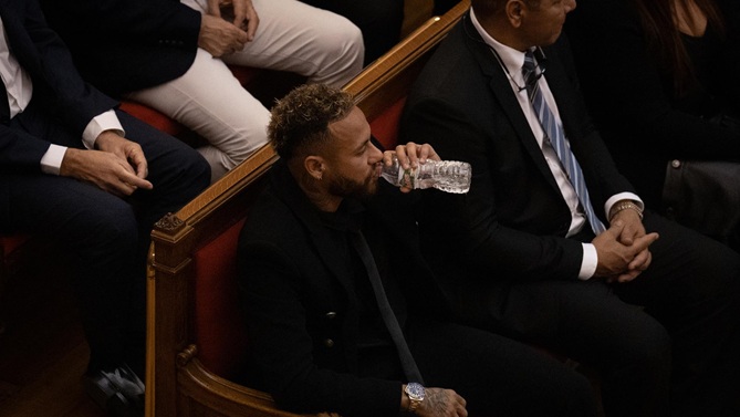 El Supremo confirma la absolución de Neymar y exdirectivos del Barça por su fichaje