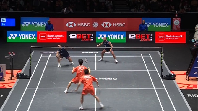 La Federación Internacional de Bádminton propone partidos de tres juegos de 15 puntos