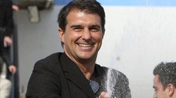 F: Joan Laporta