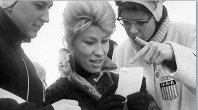 F: El Universal Digital