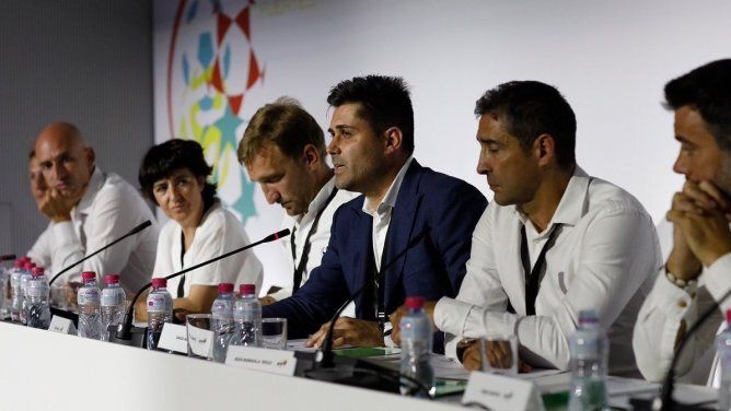 Imagen de archivo de una junta de AFE