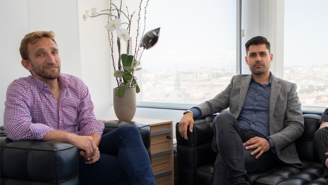 Diego Rivas, secretario general de AFE, con David Aganzo Diego Rivas, secretario general de AFE, con David Aganzo