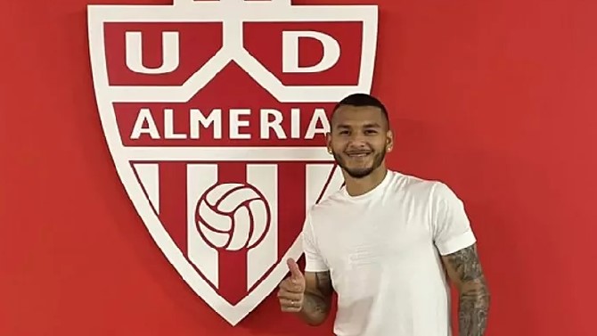 F: UD Almer&iacute;a