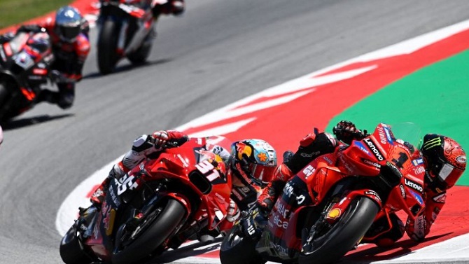 F: @FIM_live F: @FIM_live