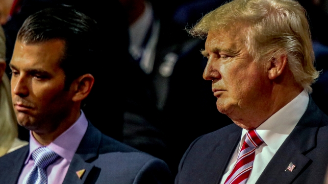 Trump, con su hijo / F. Shutterstock