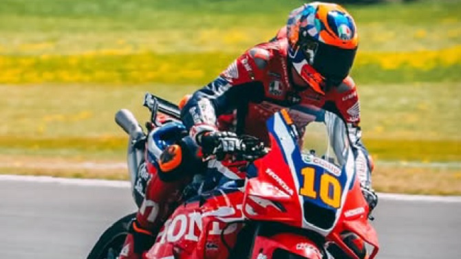 Luca Marini / Instagram