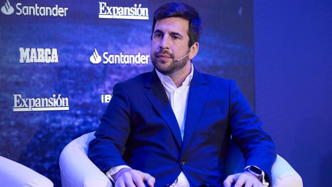 Riquelme anuncia la junta directiva que integra su candidatura al Real Madrid