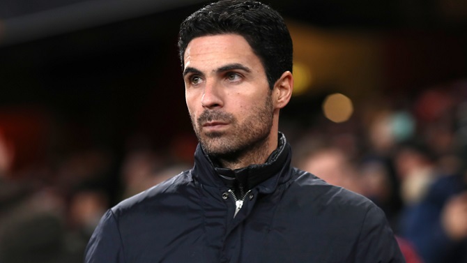 El español Mikel Arteta, elegido mejor entrenador del año de la Premier League
