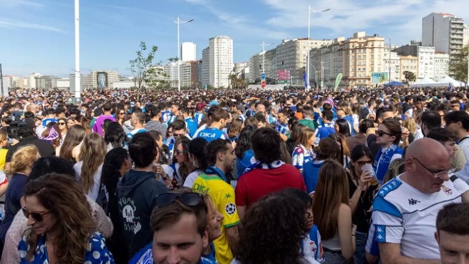 LaLiga no autoriza la emisión del partido Valladolid-Dépor en la explanada de Riazor