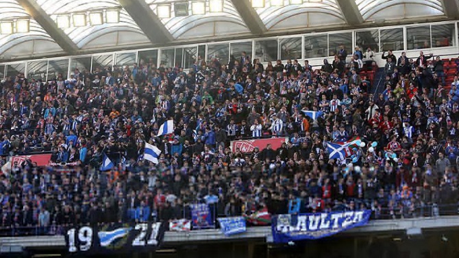 Los aficionados de Osasuna piden una asamblea tras salvarse el club en la última jornada