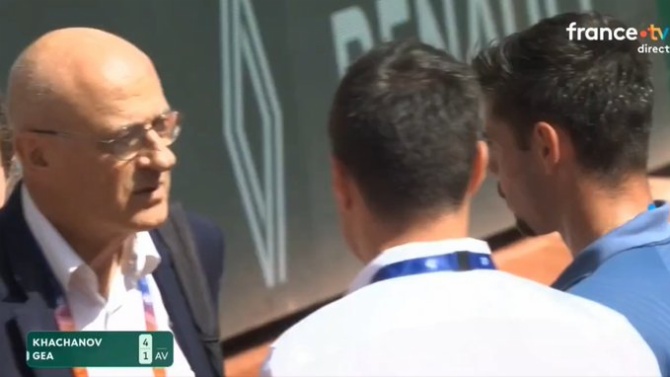 El francés Arthur Gea, al juez de Roland Garros: 