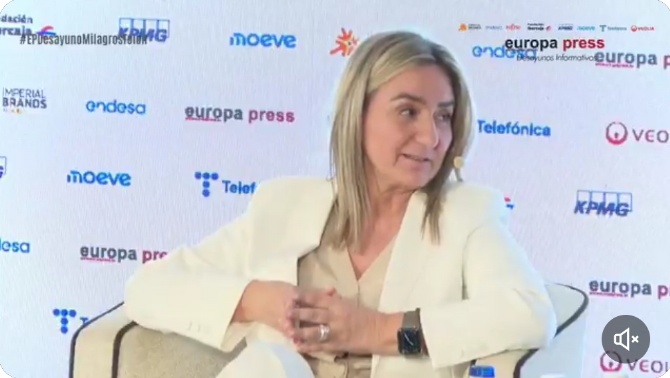 La ministra Tolón: 
