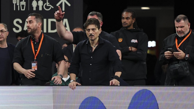 El presidente del Panathinaikos contesta a Pedro Martínez: 
